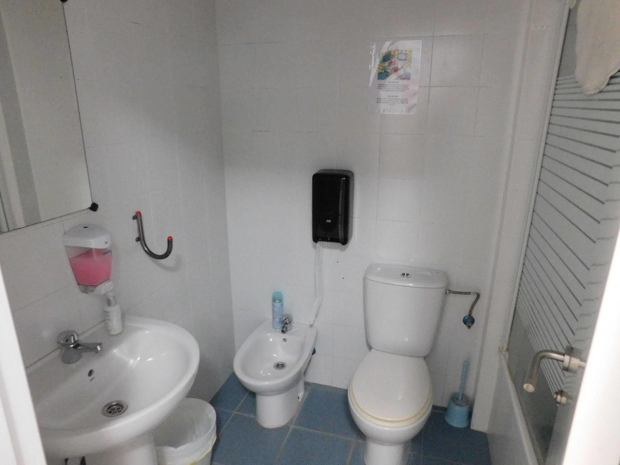 Cadiz Inn Backpackers Ngoại thất bức ảnh