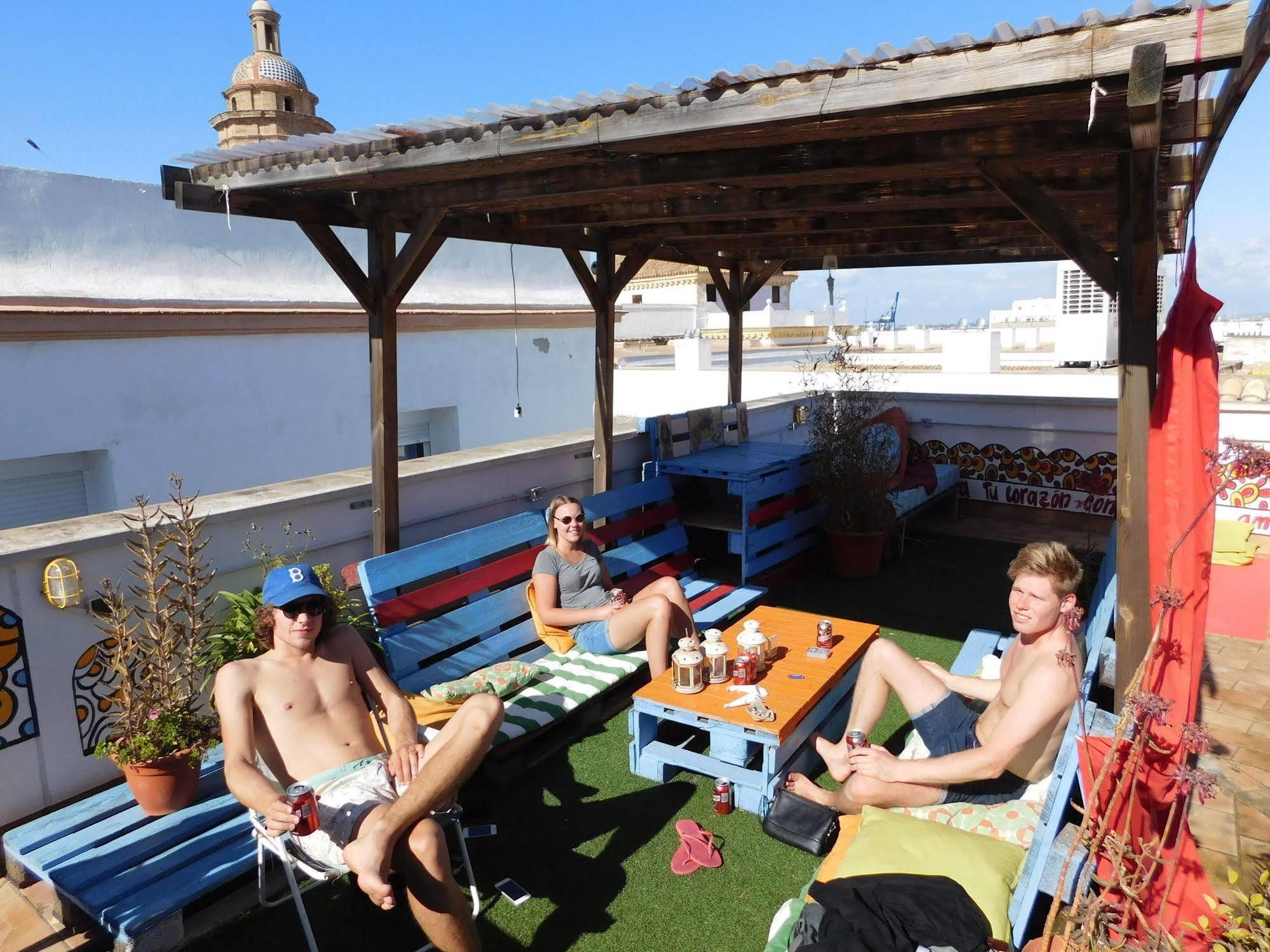 Cadiz Inn Backpackers Ngoại thất bức ảnh