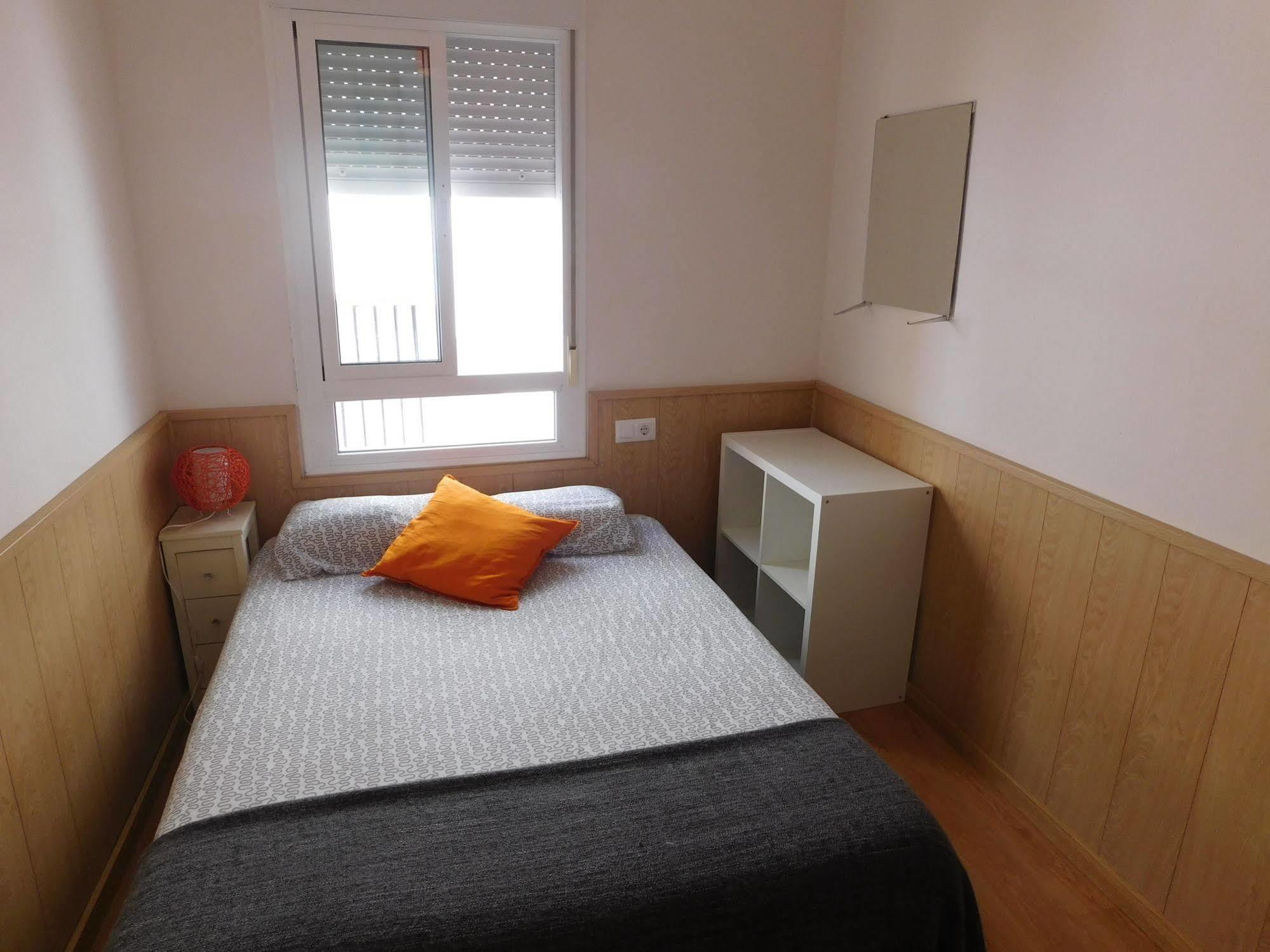 Cadiz Inn Backpackers Ngoại thất bức ảnh