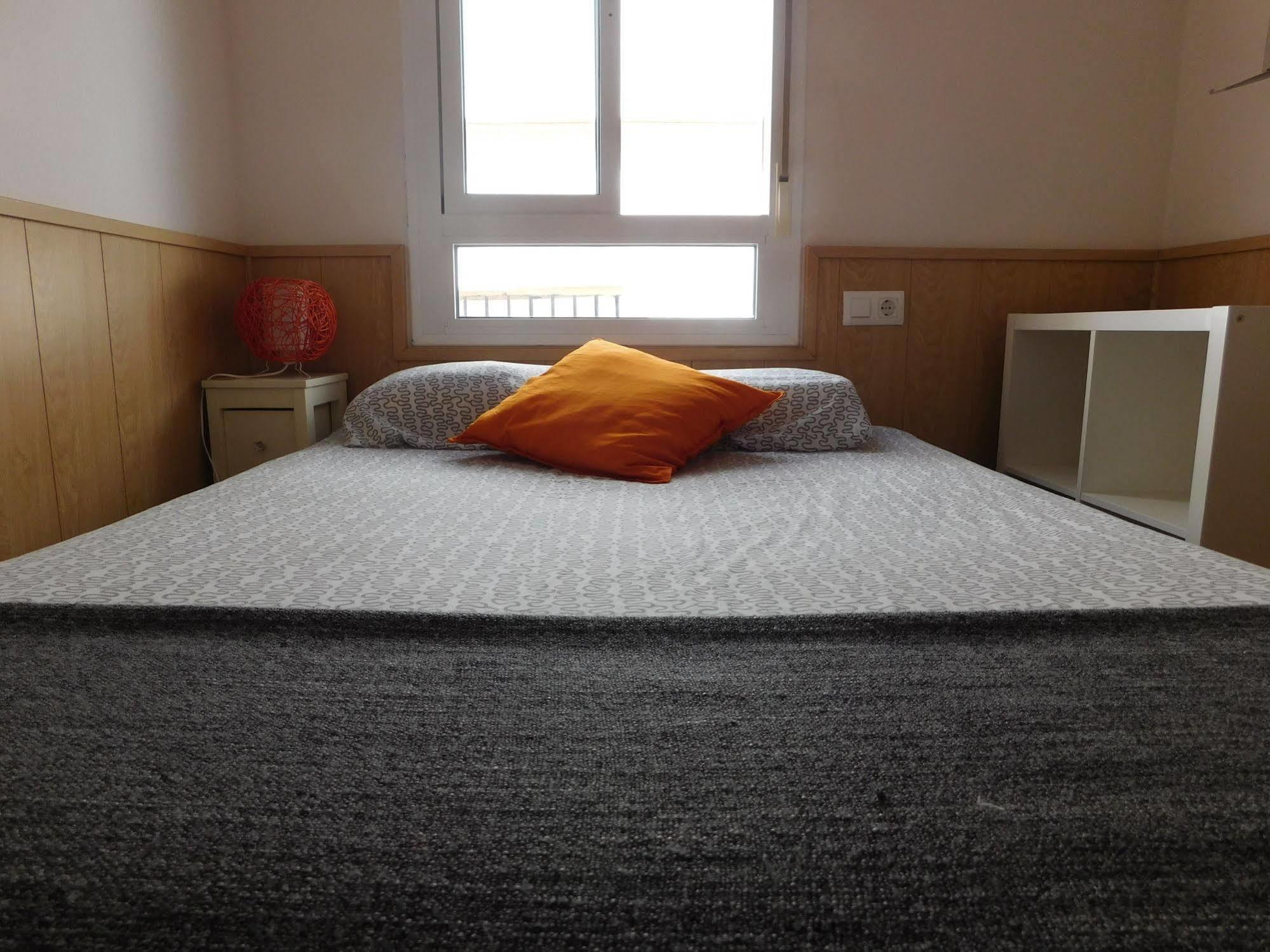 Cadiz Inn Backpackers Ngoại thất bức ảnh